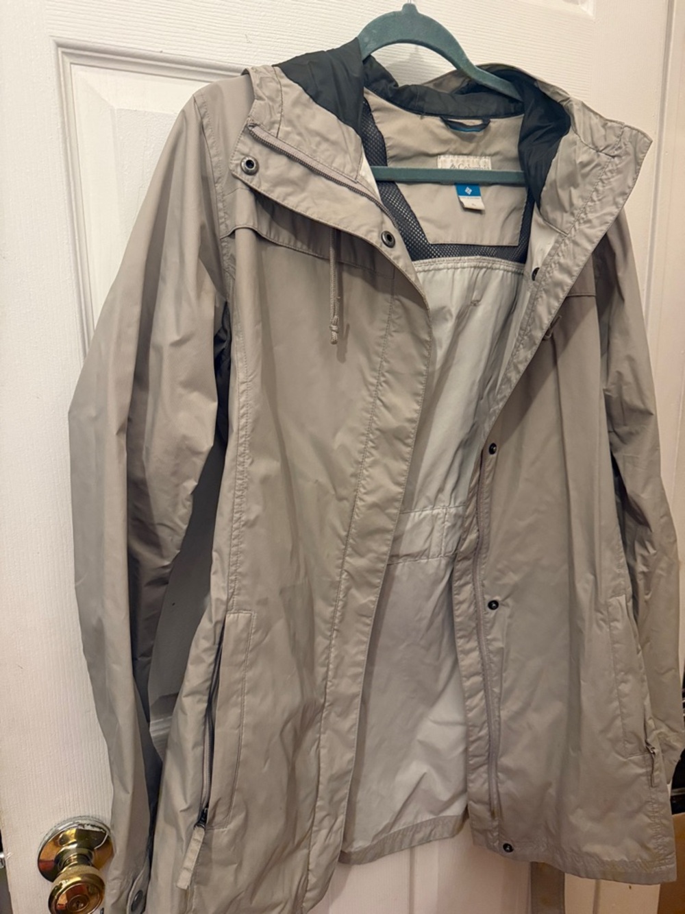 Columbia Light Taupe Hooded Rain Jacket - Women's XL